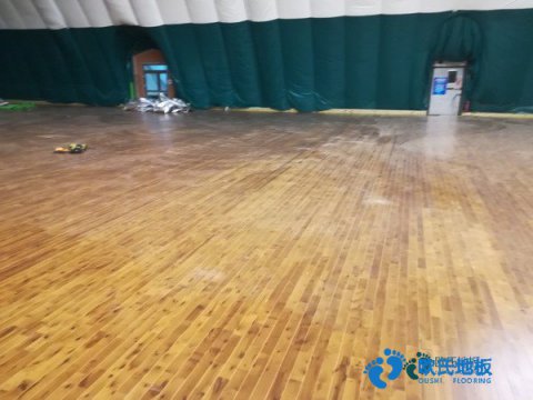 體育場館木地板廠家電話是多少